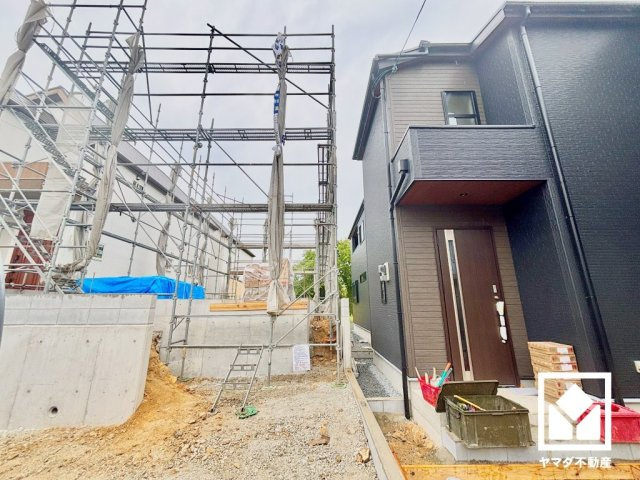 西宮市五月ケ丘　2期　3号棟の外観|シャンプードレッサーが設置されています。シャワー水栓付きなので、忙しい朝でも身支度がしやすく時短になります。