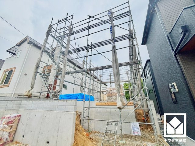 西宮市五月ケ丘　2期　3号棟の外観|室内洗濯機置場がございますので、天候に左右されず洗濯していただけます。