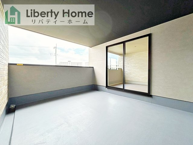 取手市宮和田15期　新築戸建　1号棟のバルコニー