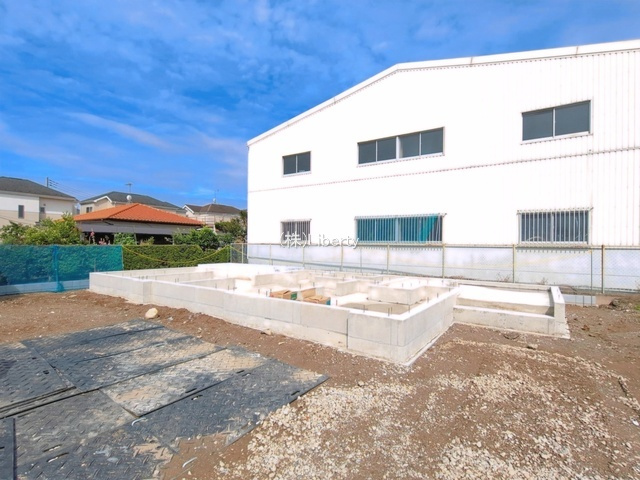 取手市宮和田第15期　新築戸建　1号棟の前面道路含む現地写真