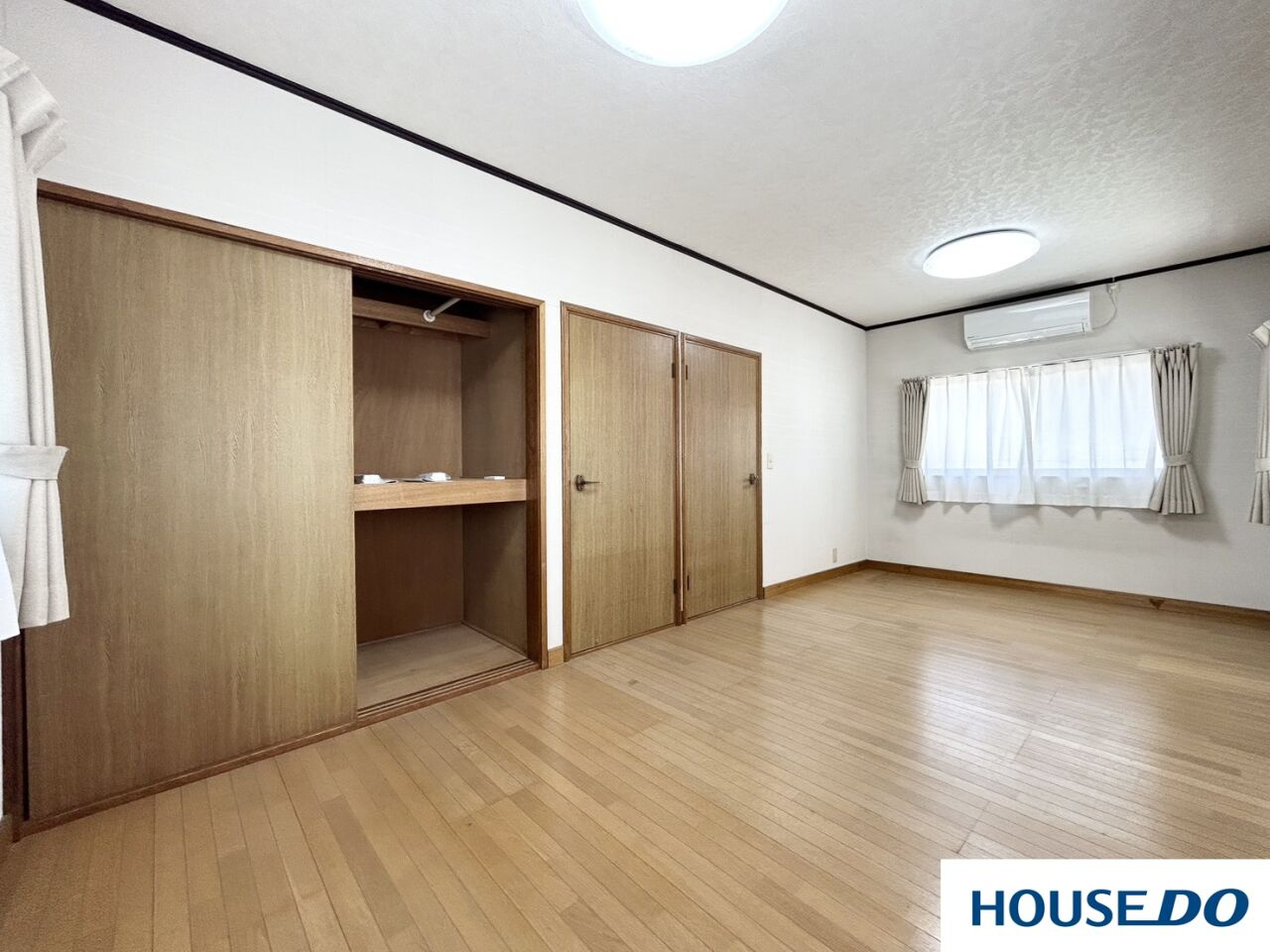 中古戸建　足利市葉鹿町の洋室|コンパクトで使いやすい洋室です