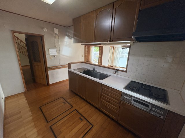 東松山市大字松山中古戸建のキッチン