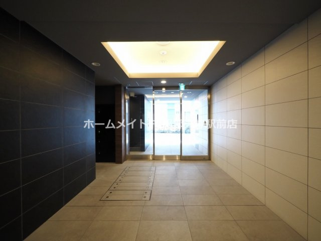 ラシーヌ瓦屋町のロビー