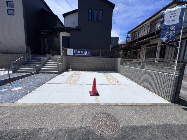 柏市逆井藤ノ台新築戸建【藤心小学校：7分】の駐車場|1号棟駐車スペース・並列2台駐車可
