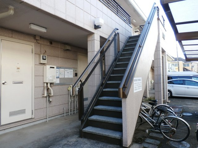 【エントランス】 | ドミールサカイ