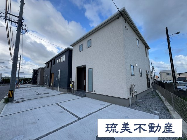 うるま市前原（全10棟）6号棟
