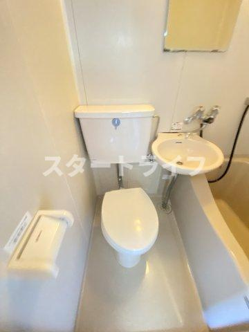 大阪市淀川区西三国１丁目の賃貸マンションのトイレ
