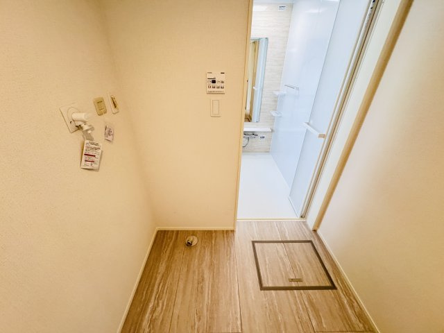 柏市逆井藤ノ台新築戸建【藤心小学校：7分】のランドリースペース|洗濯機置き場・乾燥機用ガス栓つき