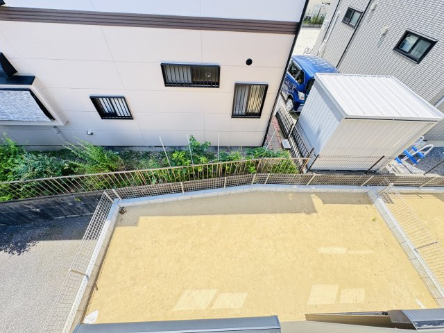 柏市逆井藤ノ台新築戸建【藤心小学校：7分】の展望|バルコニーより南側眺望・南側庭スペースで日当たり良好♪