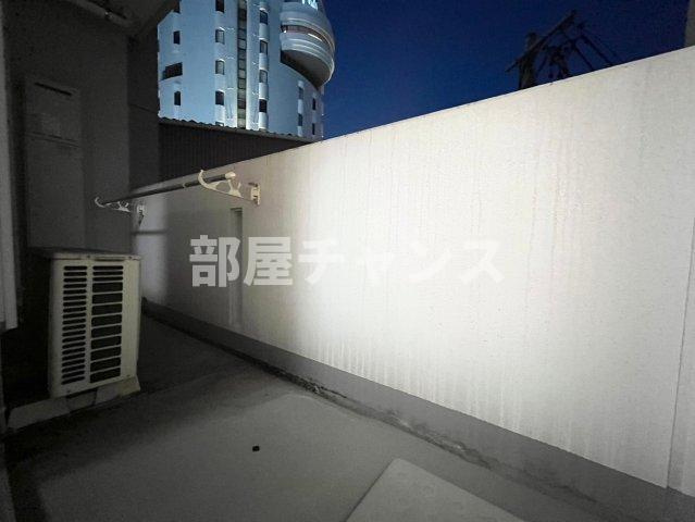 アルテミス平和のバルコニー