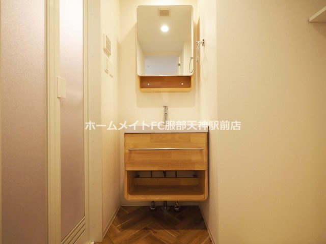 ラシーヌ瓦屋町の洗面所