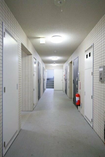 スカイコート練馬壱番館の玄関