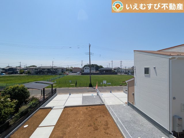Livele Garden.S　吉見町東野第2の展望|高い建物が無く開放感のある展望
バルコニーからの展望も開けていてのどかな景色が望めます。日当りも良いですね♪