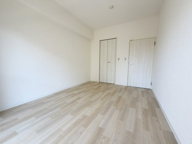 パークフィールドみさと2街区1号館の洋室|WIC付きの洋室6.5帖
