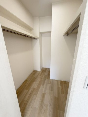 パークフィールドみさと2街区1号館の収納|たっぷり収納できるウォークインクローゼット