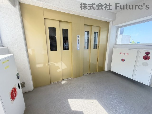 パークフィールドみさと2街区1号館のその他共用部分|エレベーター2基完備（エレベーター停止階ではありません）