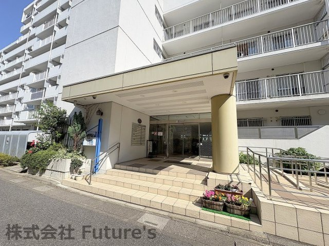 パークフィールドみさと2街区1号館のエントランス|マンションエントランス