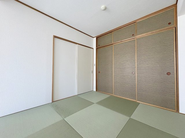 パークフィールドみさと2街区1号館の和室|落ち着いた雰囲気の和室完備
