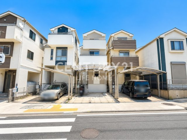 【前面道路含む現地写真】 | 東急田園都市線「梶が谷」中古戸建 | 前面道路含む現地写真です