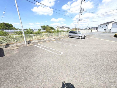 【駐車場】 | ベル・フォレスト