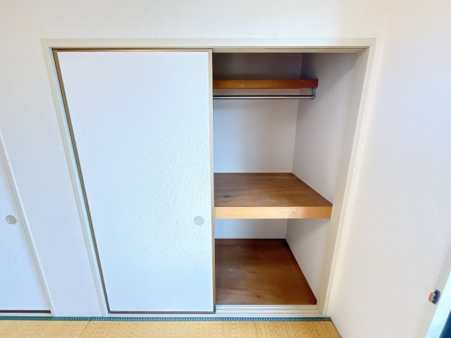 グリーンエステートC棟の収納