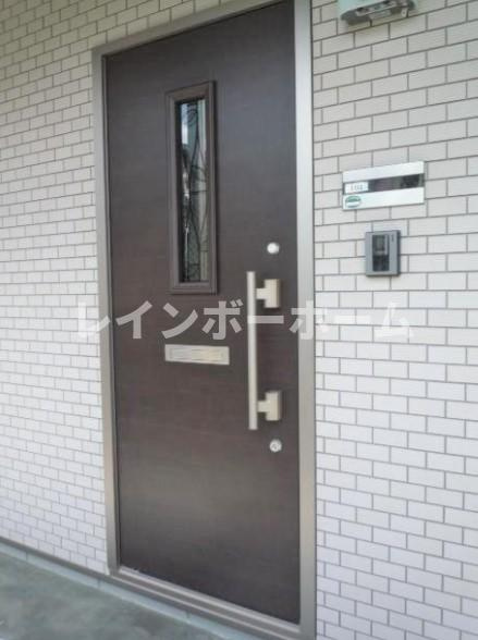 シャノワールの玄関