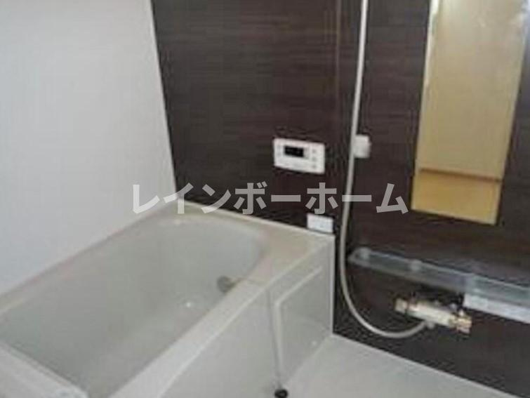 シャノワールの浴室