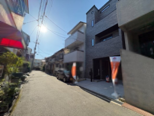 向日市森本町下森本の前面道路含む現地写真|幅員：約4.7ｍ！
