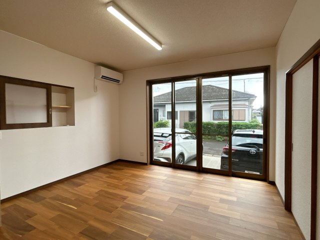 北諸県郡三股町大字宮村の中古一戸建の居間・リビング