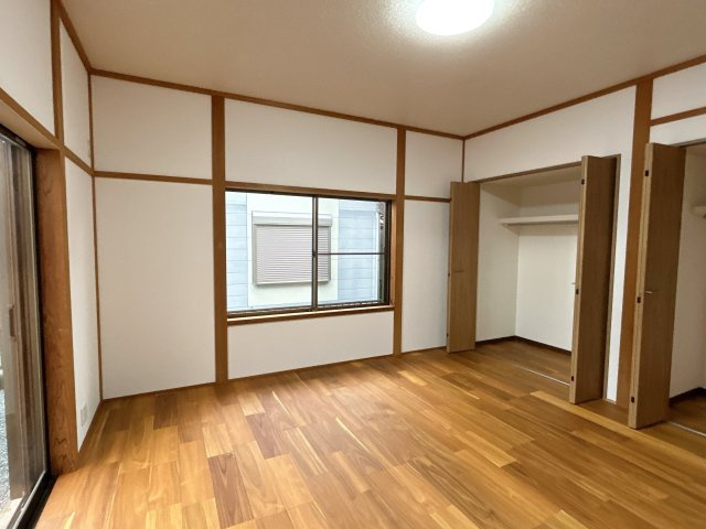 北諸県郡三股町大字宮村の中古一戸建の洋室
