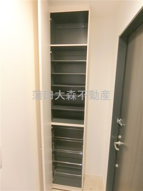 TALO新蒲田の設備|玄関収納