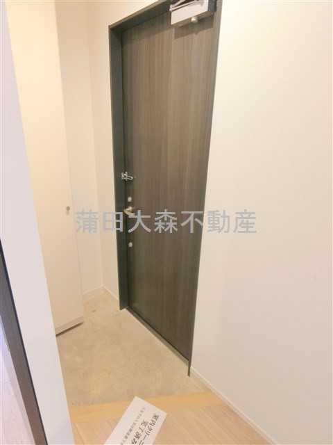 TALO新蒲田の玄関