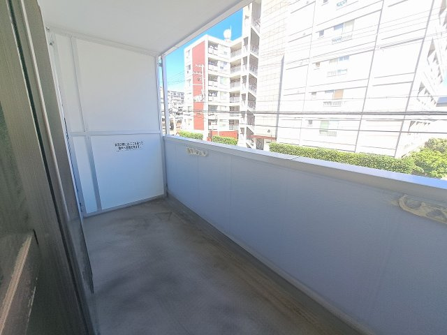 シュシュ甲子園のバルコニー