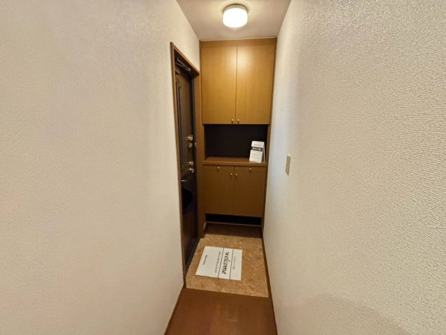 グレイスコートB棟の玄関
