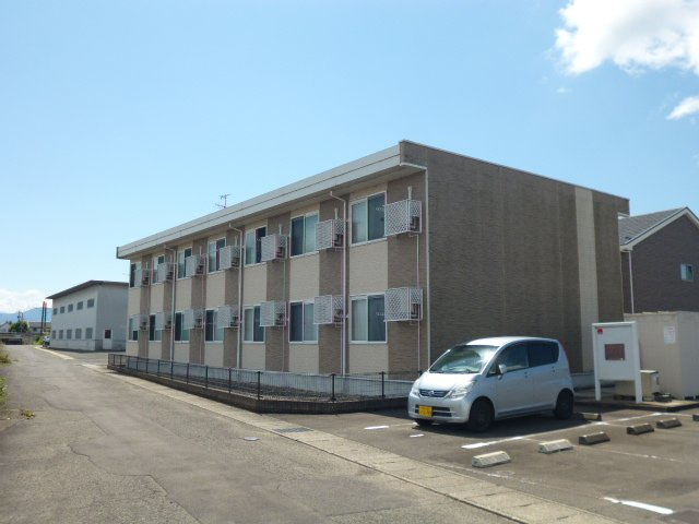 レオパレスわかばの外観|外観は落ち着いています