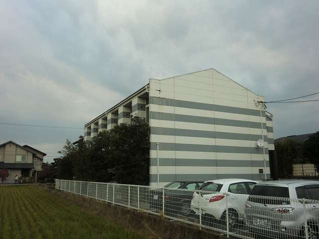 レオパレスクワルト高木の外観|外観もきれいです