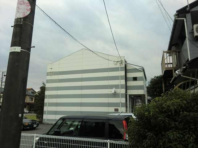 レオパレスクワルト高木の外観|外観は落ち着いています