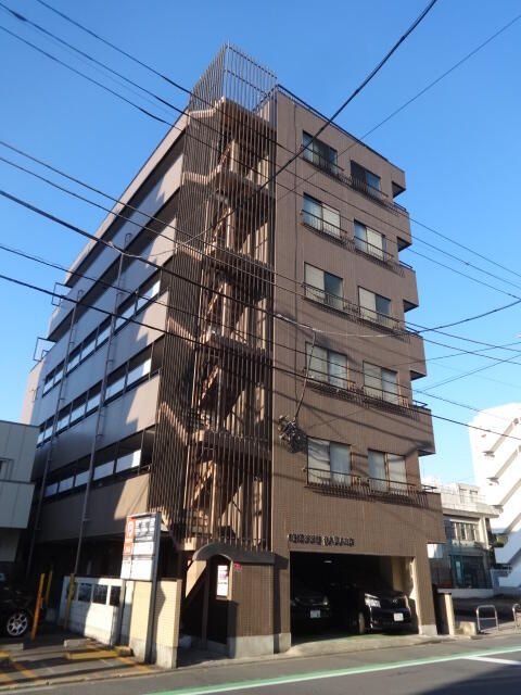 チェリーパレスの外観