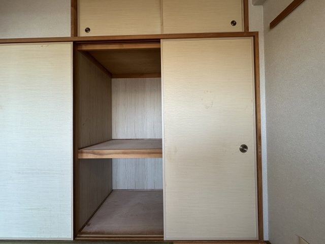 リベール明石硯町の収納