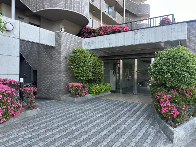 リベール明石硯町のエントランス