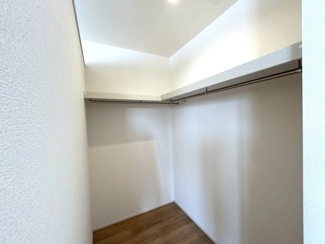 リーブルガーデンS第12富士見町時沢　１号棟の収納|2階洋室➀収納　ウォークインクローゼットです