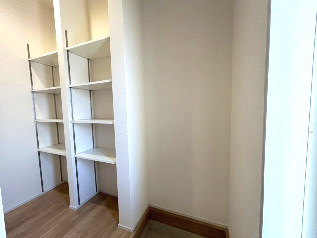 リーブルガーデンS第12富士見町時沢　１号棟の収納|シューズインクローゼット付きの玄関です！
第二玄関としても利用できます！