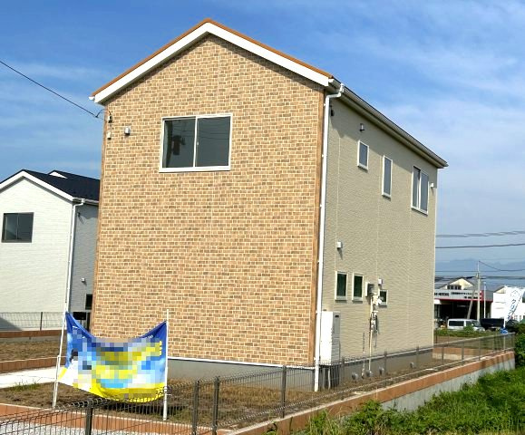 リーブルガーデンS第12富士見町時沢　１号棟の外観