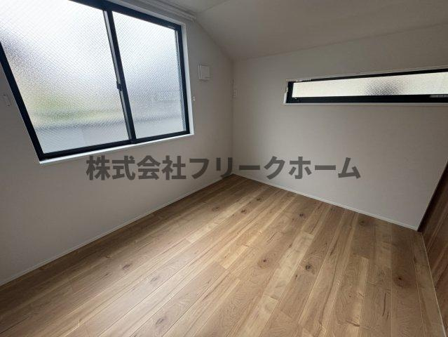小金井市本町１丁目のテラスの寝室
