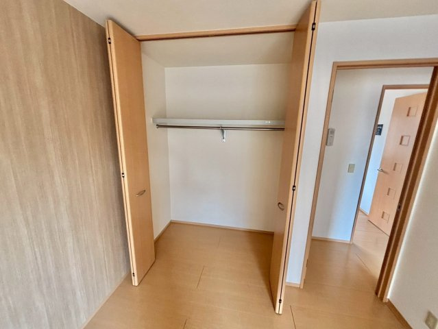オークスコート西新在家　A棟　の収納