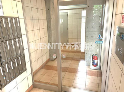 【エントランス】 | グラントゥルース大森 | 建物の内部です