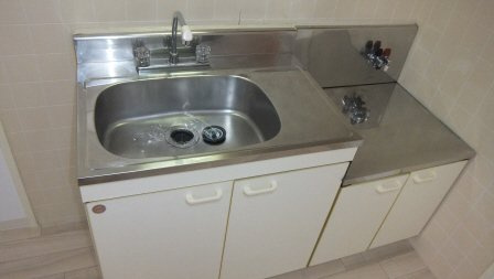 リネスハイツのキッチン|２口コンロ設置可能です
