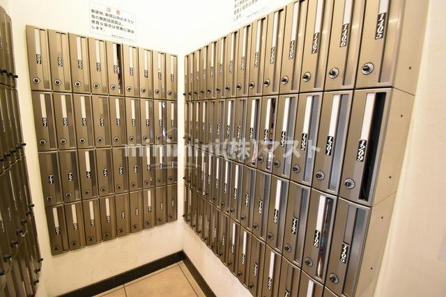 ISM谷町六丁目　のロビー