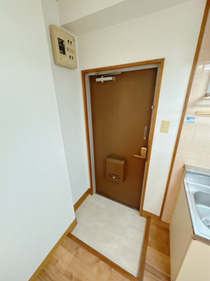 【玄関】 | 第３ロックマンション | 他室、別間取りの参考写真です