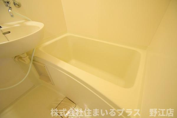 ルベール花の館千林の浴室